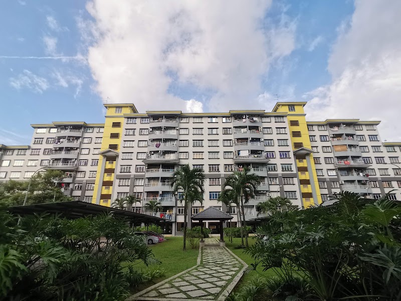Auction: Unit No., Blok B, Pangsapuri Sri Akasia, Jalan Persisiran Titiwangsa Utama, Taman Tampoi Indah, 81200 Johor Bahru, Johor